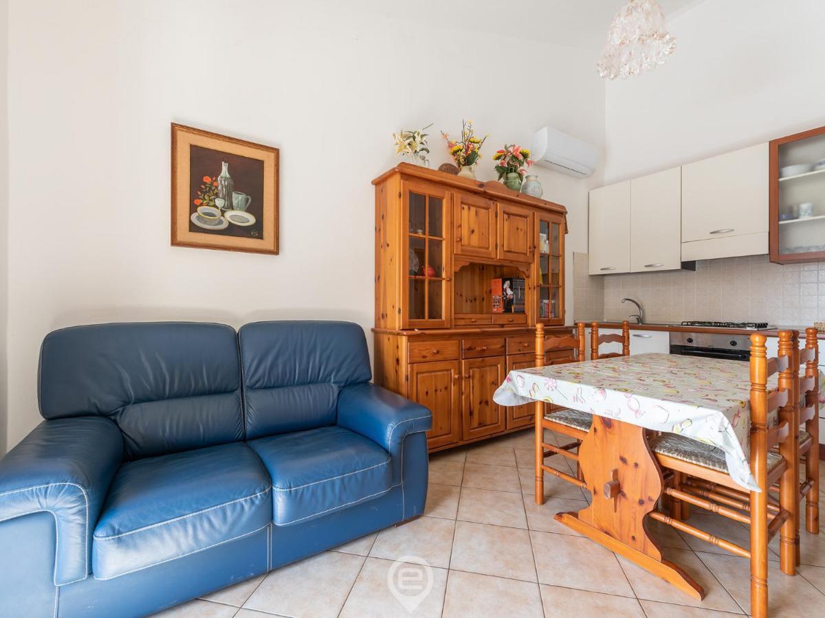 Appartamento Fiorito Putzu Idu Esterno foto